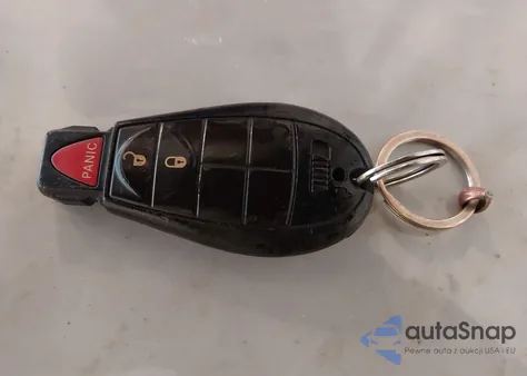 2017 Jeep Cherokee Latitude 4X4 из США, поврежденный, VIN 1C4PJMCS3HW501215